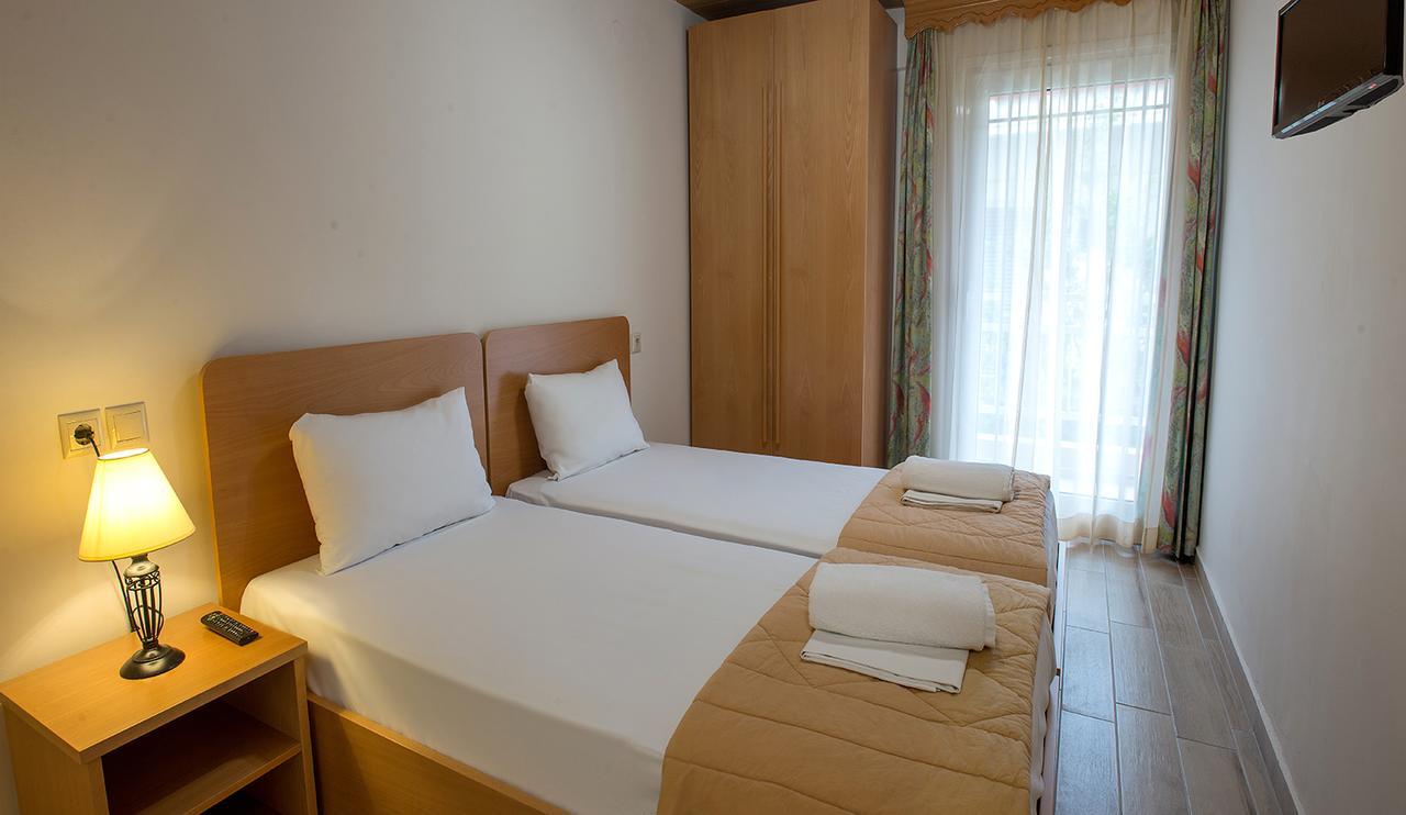 Nepheli Apartments And Studios Паралия-Катерини Экстерьер фото