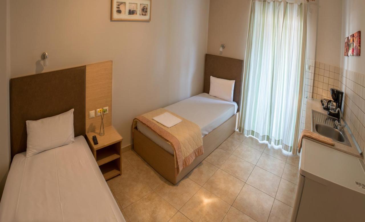 Nepheli Apartments And Studios Паралия-Катерини Номер фото